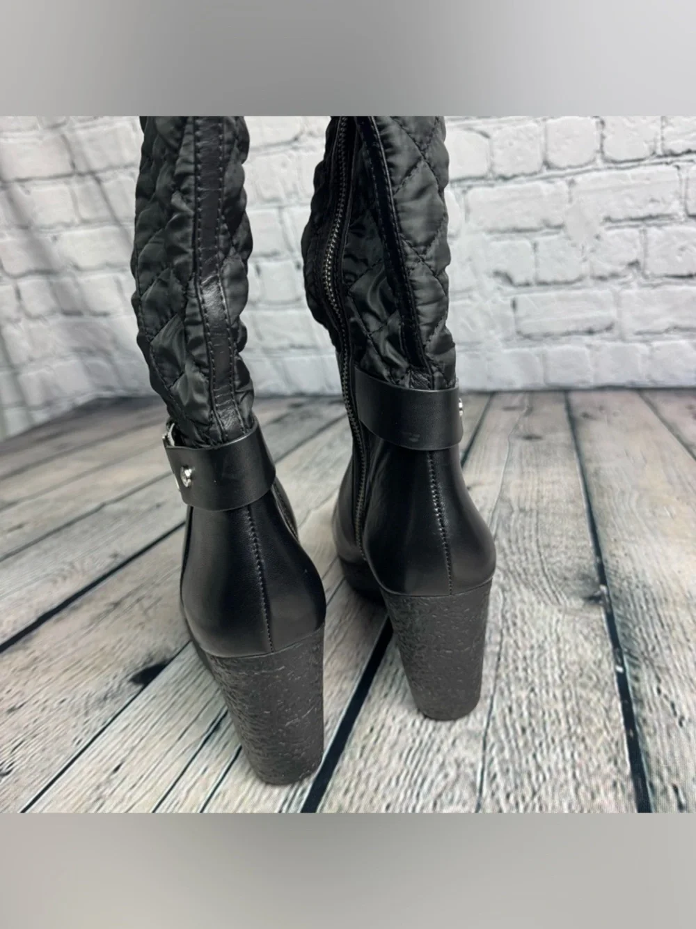 Michael Kors Black Quilted Leather Wedge Knee Winter Boots Sherpa Lined Sz 8 US - Picture 5 of 16